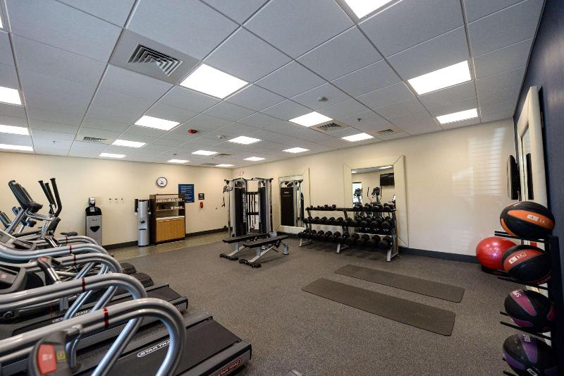 Hampton Inn & Suites By Hilton Lenoir image 8