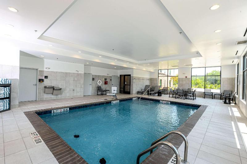 Hampton Inn & Suites By Hilton Lenoir image