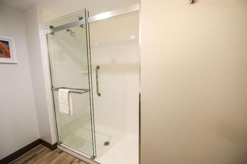 Hampton Inn & Suites By Hilton Lenoir image
