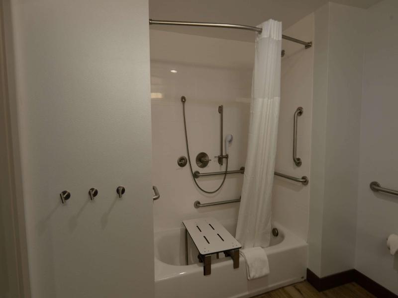 Hampton Inn & Suites By Hilton Lenoir image