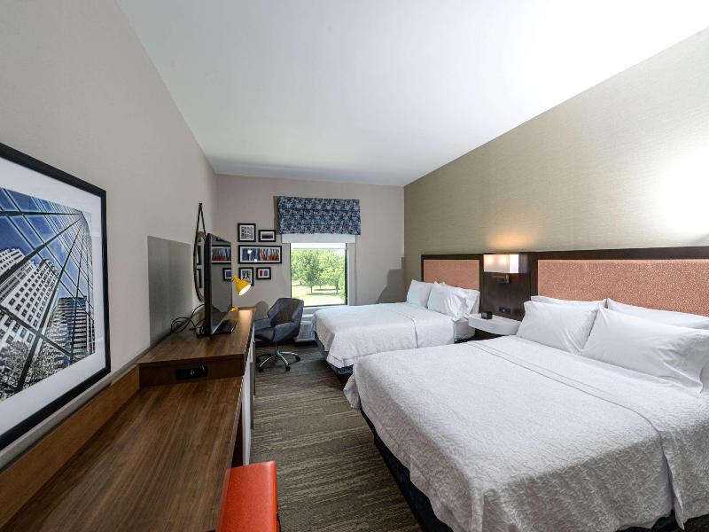 Hampton Inn & Suites By Hilton Lenoir image