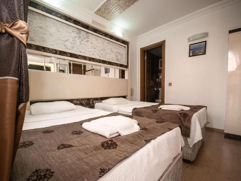 Behram Hotel image