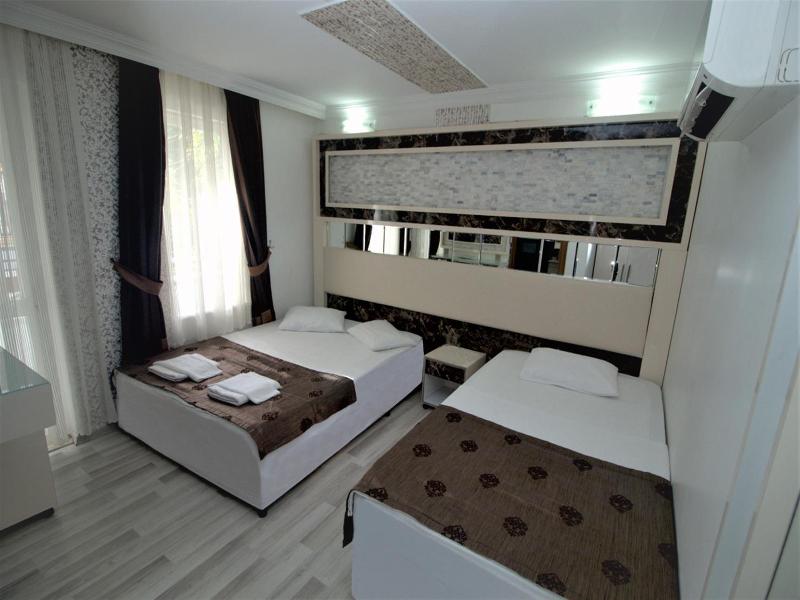 Behram Hotel image