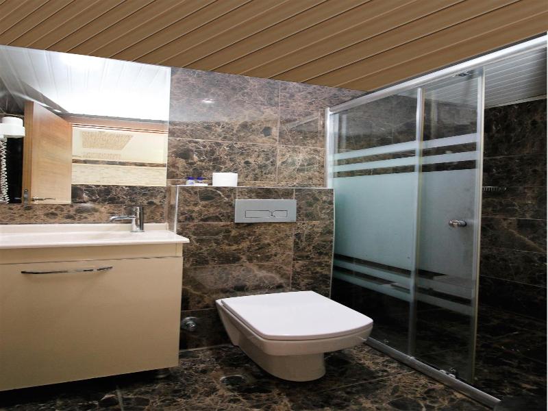 Behram Hotel image