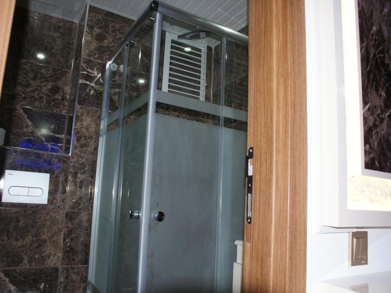 Behram Hotel image