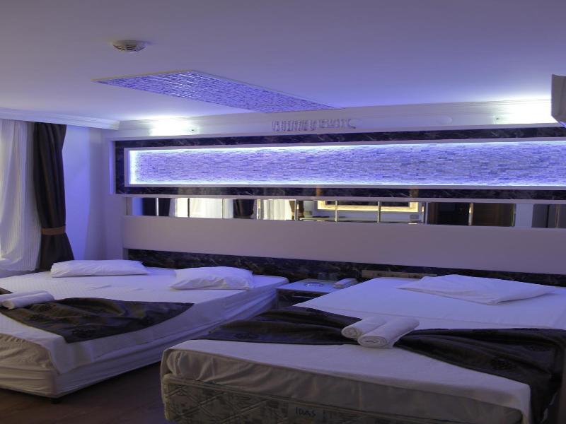 Behram Hotel image