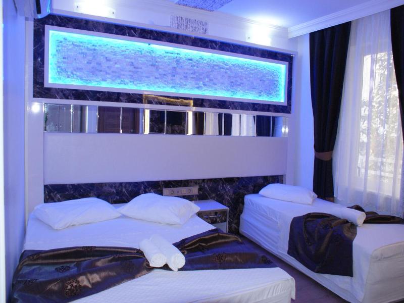 Behram Hotel image