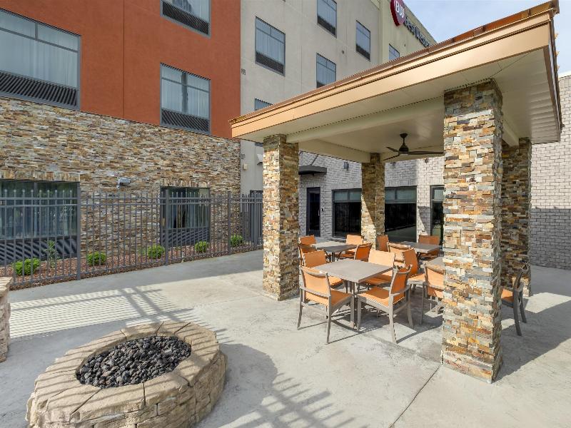 Best Western Plus Elizabethtown Inn & Suites