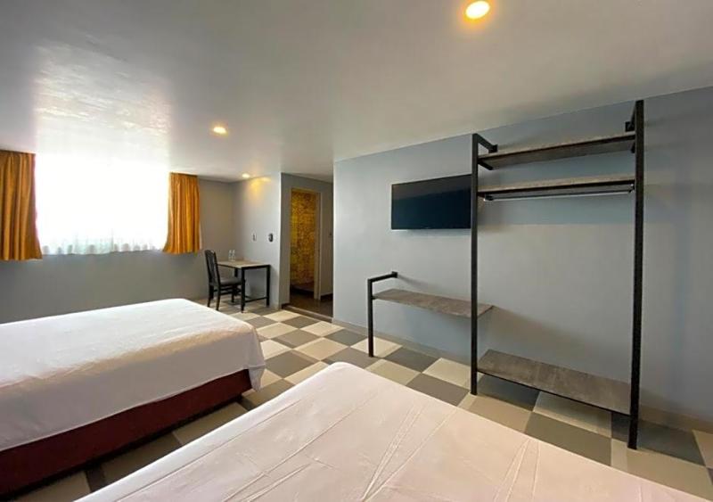 Hotel Estrella de Oriente image