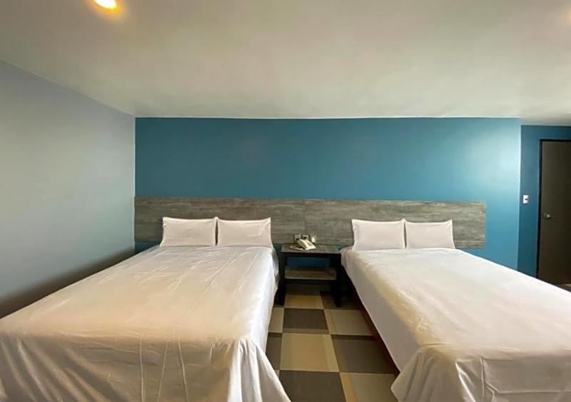 Hotel Estrella de Oriente image