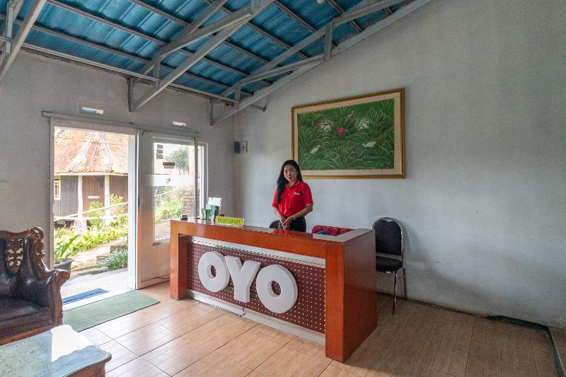 OYO 644 Grand Yustik Selabintana