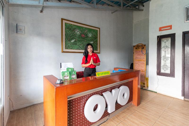 OYO 644 Grand Yustik Selabintana