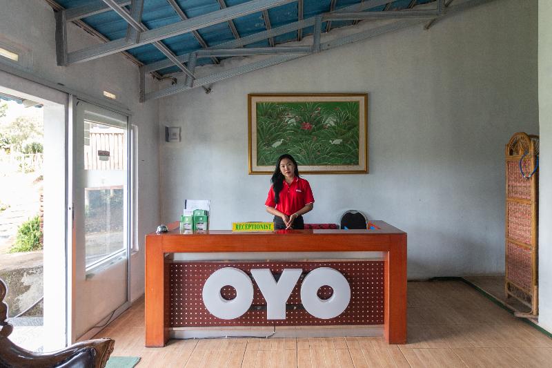 OYO 644 Grand Yustik Selabintana