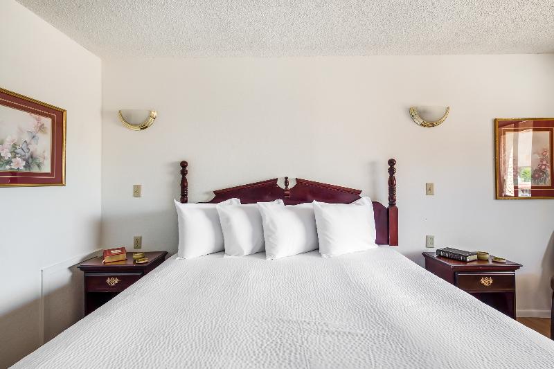 OYO Hotel Groesbeck image