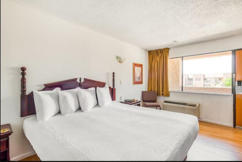 OYO Hotel Groesbeck image