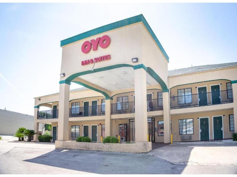OYO Inn & Suites Medical Center San Antonio image