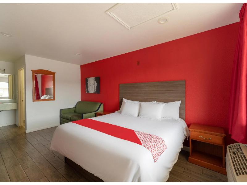 OYO Hotel San Antonio near AT&T Center image
