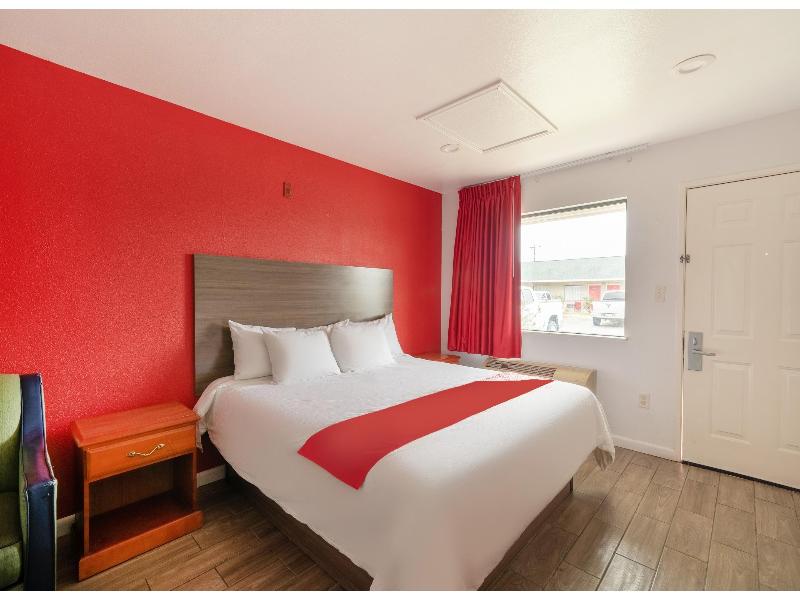 OYO Hotel San Antonio near AT&T Center image