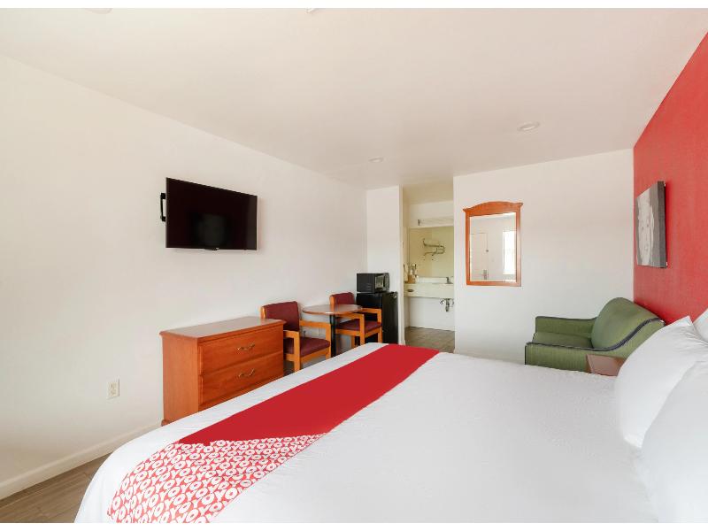 OYO Hotel San Antonio near AT&T Center image