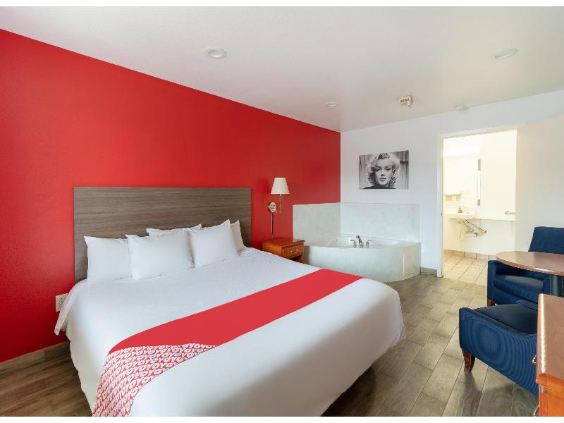 OYO Hotel San Antonio near AT&T Center image