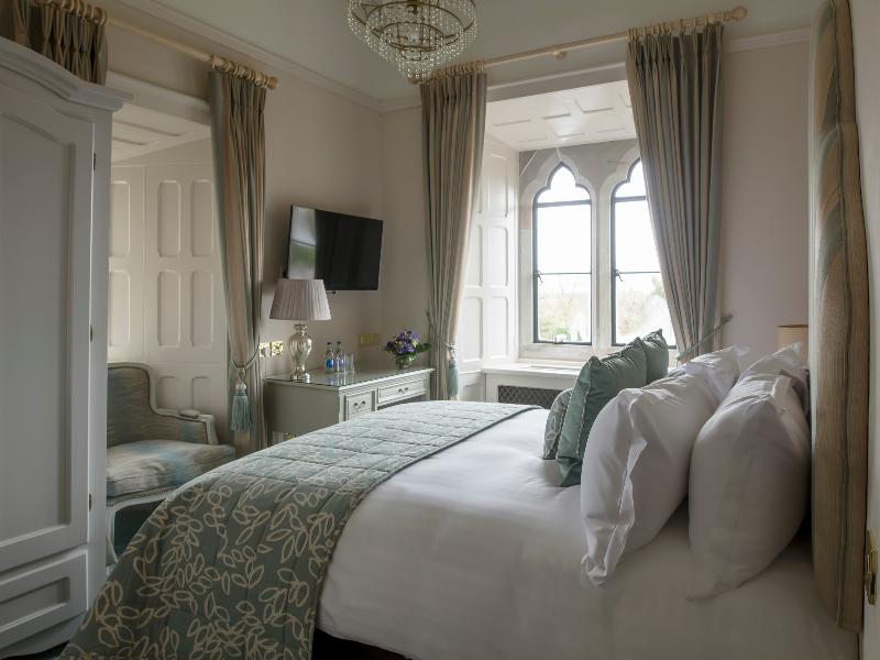 Kilkea Castle Hotel image