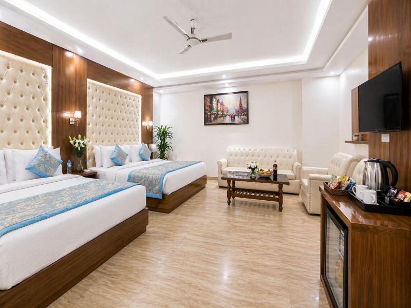 Hotel Viva Palace image