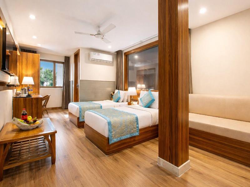 Hotel Viva Palace image