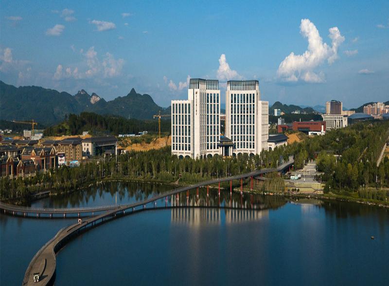 Grand New Century Hotel Zunyi image