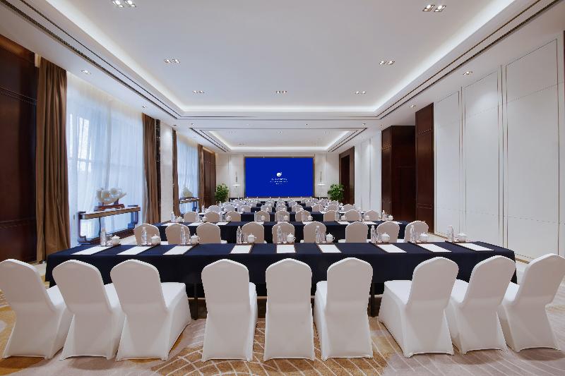 Grand New Century Hotel Zunyi image