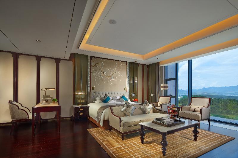 Grand New Century Hotel Zunyi image 8