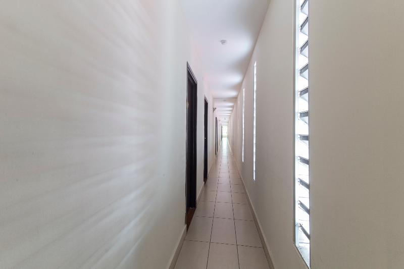 OYO Capital O 837 Hotel Bei King — exterior view