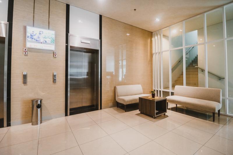 RedDoorz Apartment near Summarecon Mall Serpong