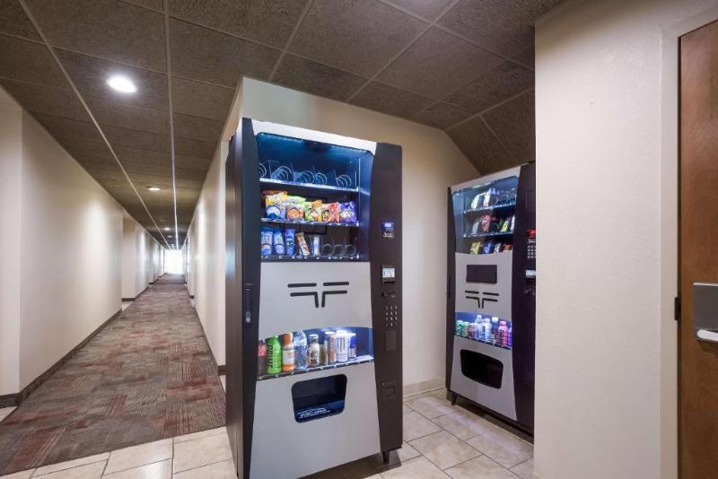 Surestay By Best Western Whittington Rend Lake image 8