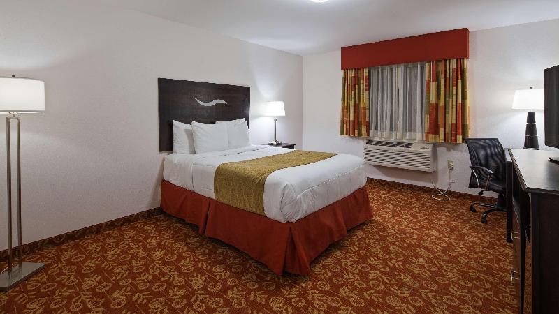SureStay Hotel by Best W. Whittington Rend Lake