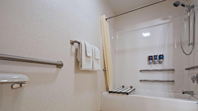Surestay By Best Western Whittington Rend Lake image
