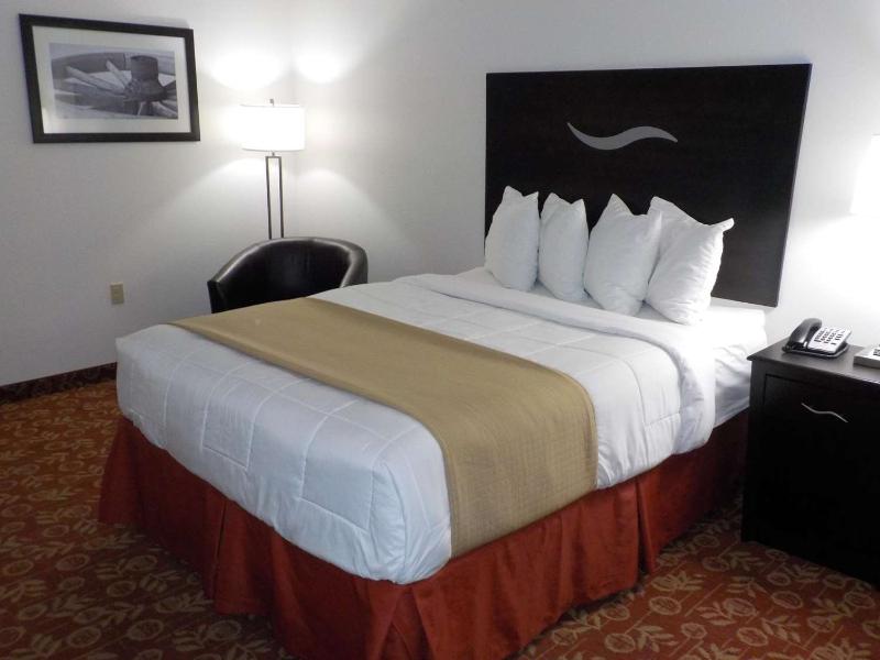 Surestay By Best Western Whittington Rend Lake image