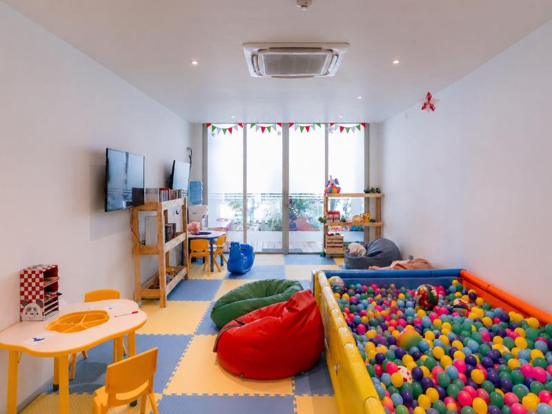 Wyndham Grand Nai Harn Beach Phuket image
