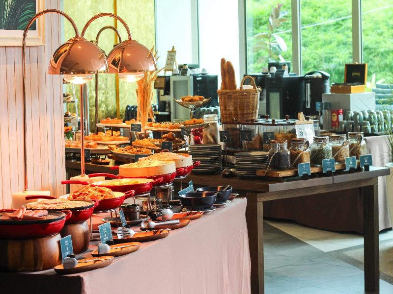 Wyndham Grand Nai Harn Beach Phuket image