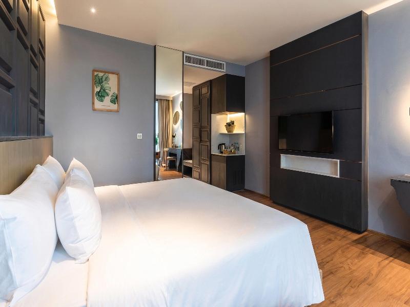 Wyndham Grand Nai Harn Beach Phuket image