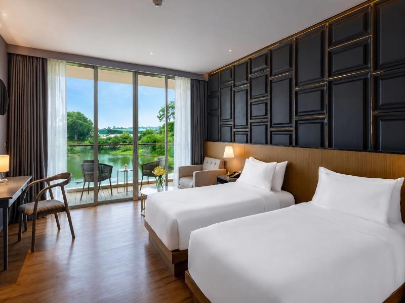 Wyndham Grand Nai Harn Beach Phuket image