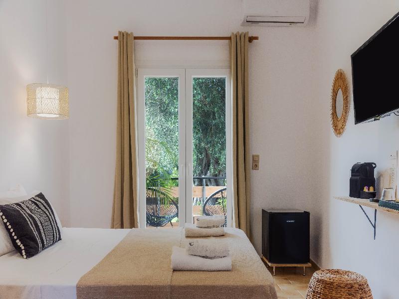 BOHOTEL Messonghi - Designer's Hotel image
