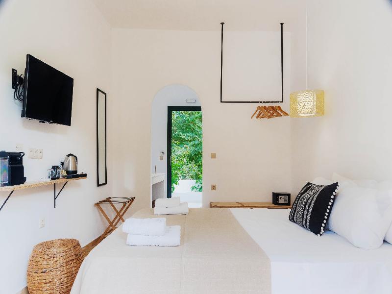 BOHOTEL Messonghi - Designer's Hotel image