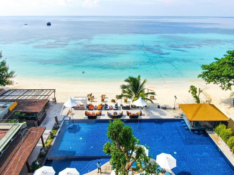 Akira Lipe Resort image