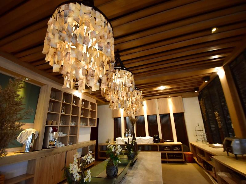 Akira Lipe Resort image