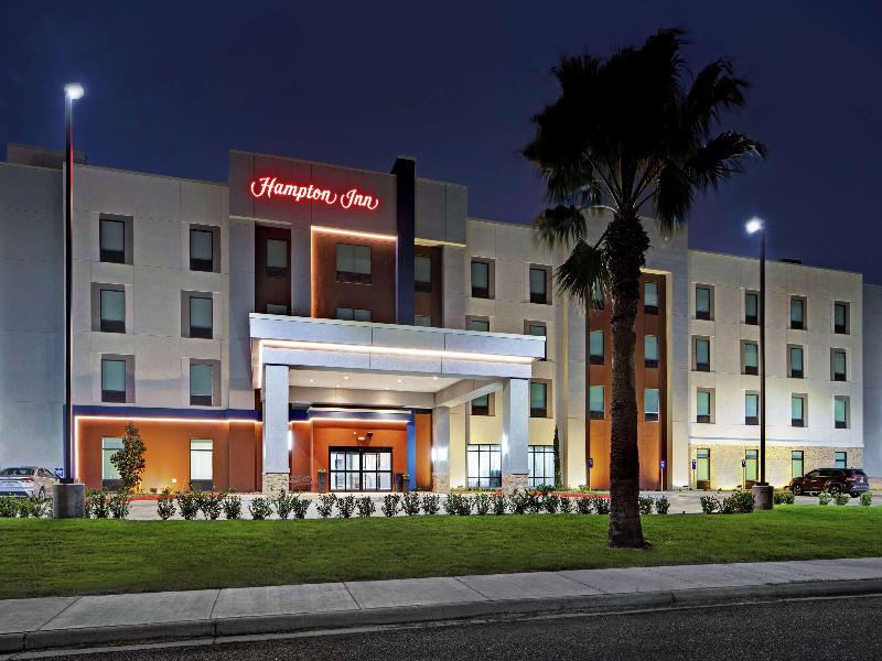 Hampton Inn Weslaco image