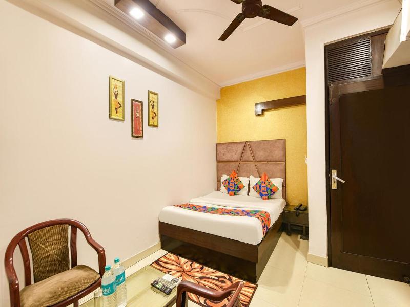 Hotel Delhi Continental