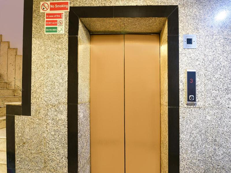 Hotel Delhi Continental