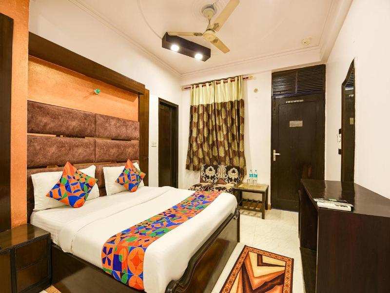 Hotel Delhi Continental