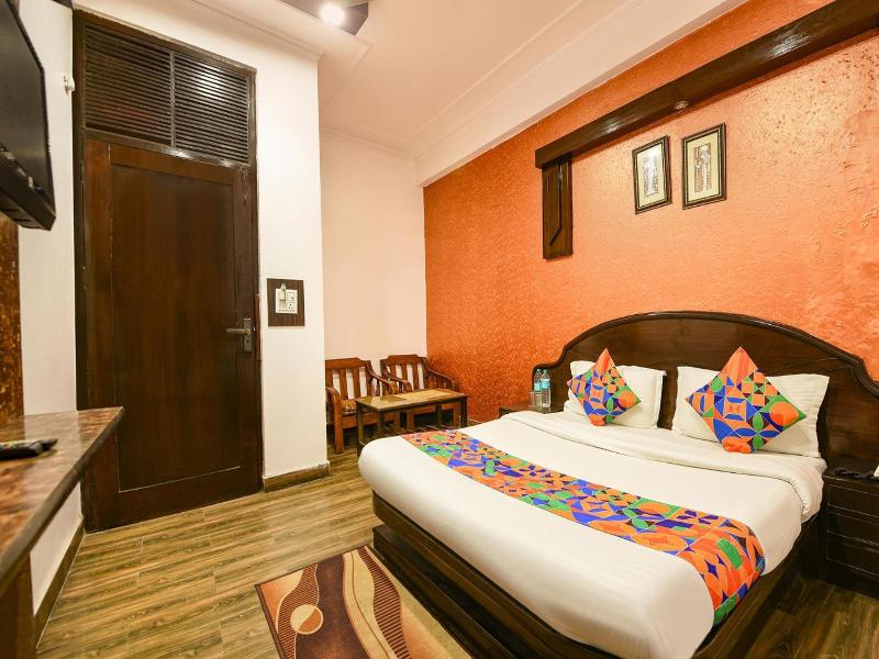 Hotel Delhi Continental