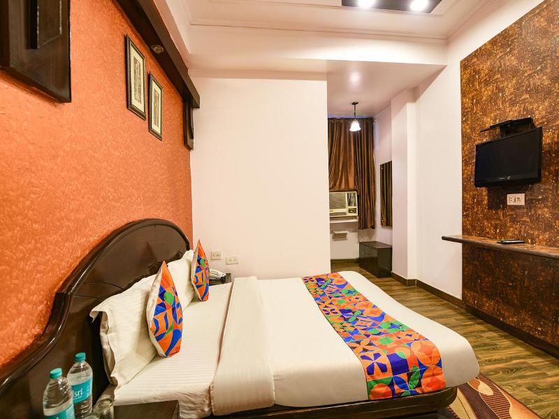 Hotel Delhi Continental